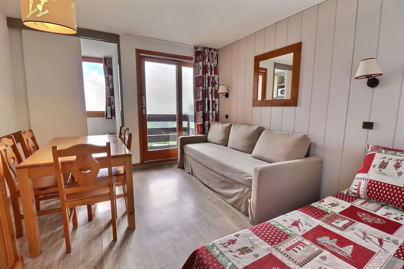 CROA44 / 2 комнаты / Méribel / Le Hameau