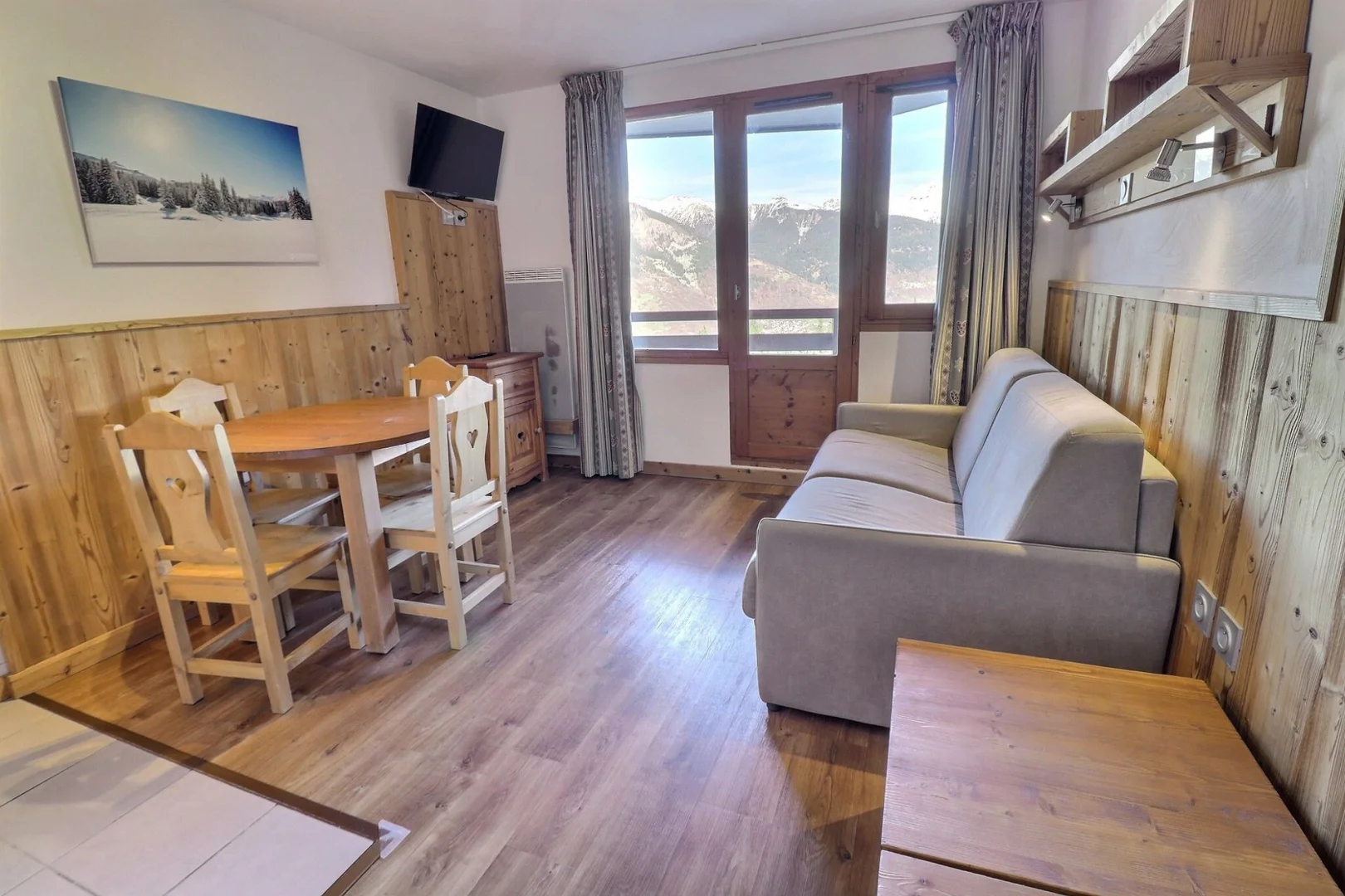 LGB618 / 2 комнаты / La Tania / Centre - La Tania