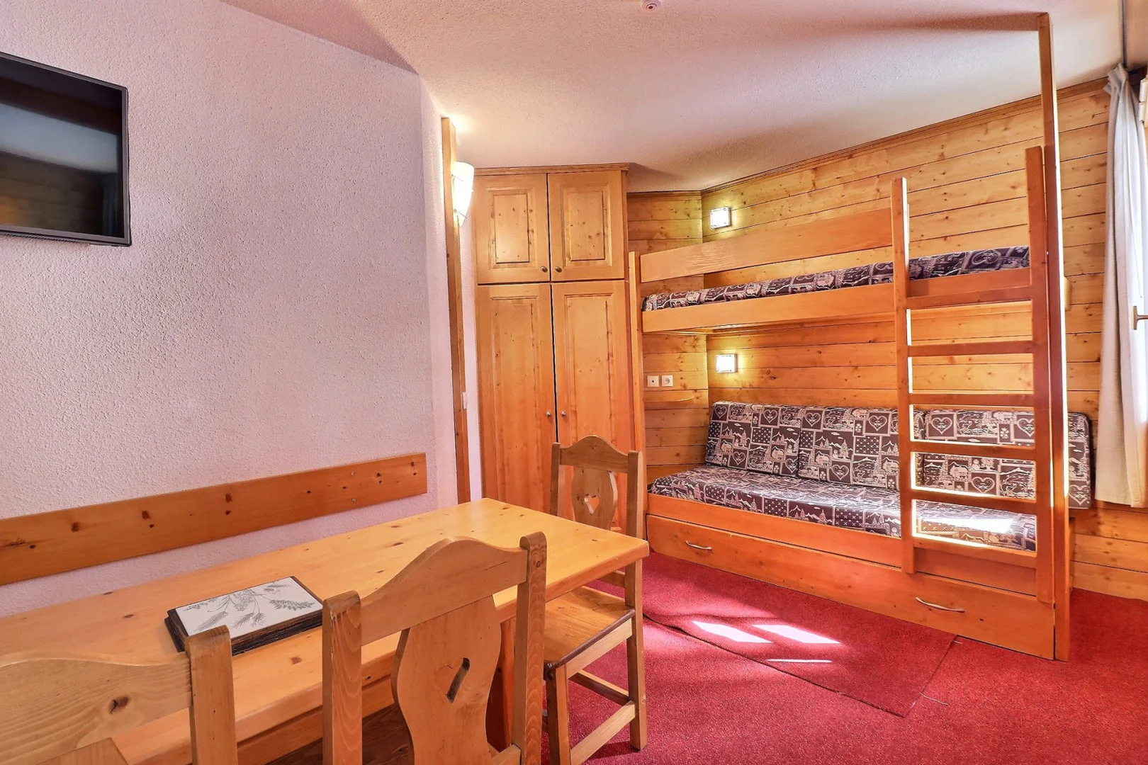 CROD138 / Студия с перегородкой / Méribel / Le Hameau